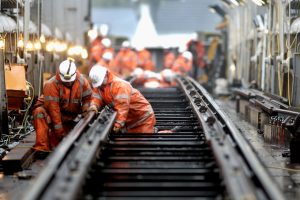 network-rail-workers--300x200.jpg